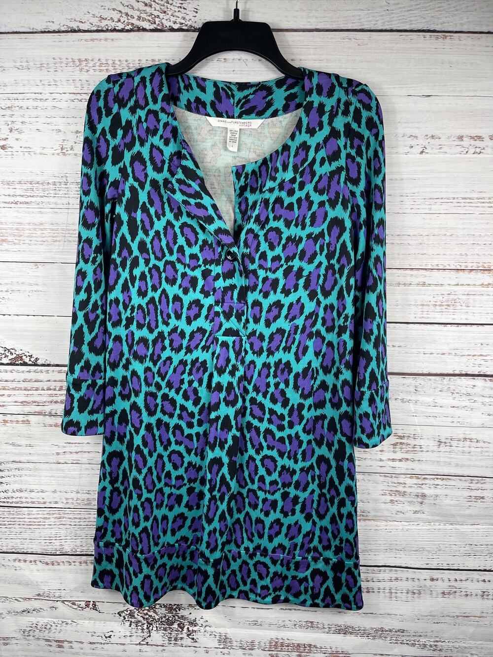 Diane Von Furstenberg Shirt Women's Size 4 Blue Purple Leopard Silk Tunic Top